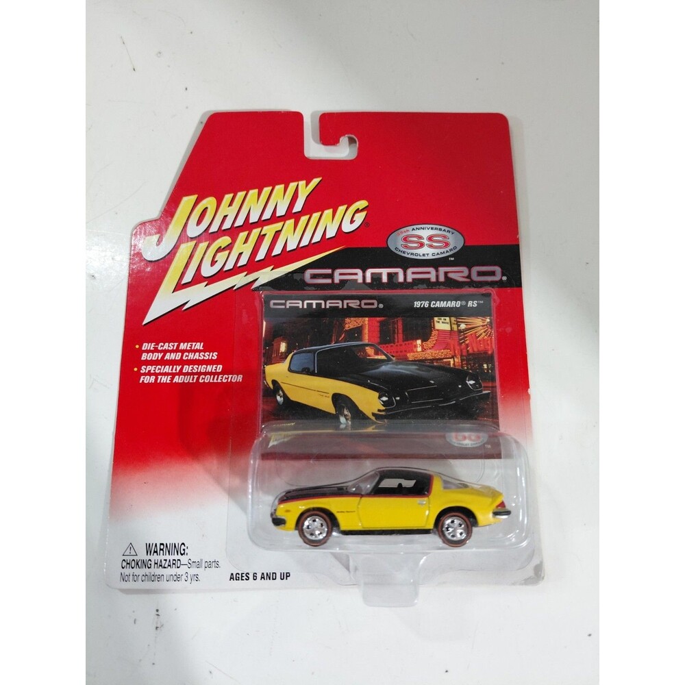 Johnny Lightning SS 35th Anniversary 1:64 Die Cast 1976 Chevrolet Camaro RS Car